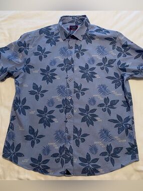 Men’s M UNTUCKit Blue Linen Blend Short-Sleeve Button Up Shirt with Floral Print